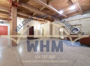 904 E Pearson St UNIT 314, Milwaukee, WI 53202