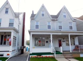 326 W Chestnut St, Frackville, PA 17931