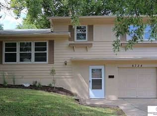 6724 Laurel Ave, Omaha, NE 68104
