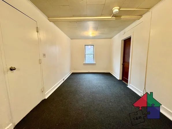 23 Weaver Lane, 23 Weaver Ln #1A, Winooski, VT 05404