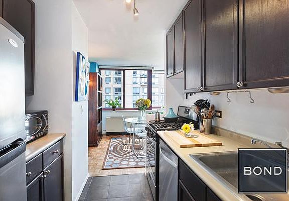 3rd image of 4-74 48th Ave APT 7G