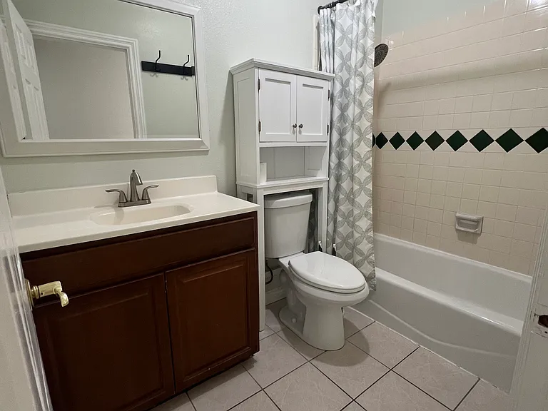 5511 Carlin St — Photo 1