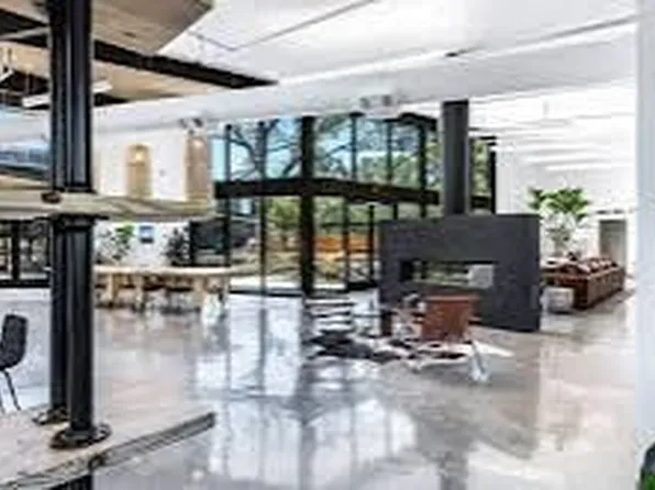 7331 Menchaca Rd, Austin, TX 78745