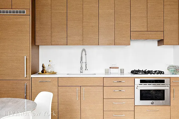 Rented by Living New York | media 17