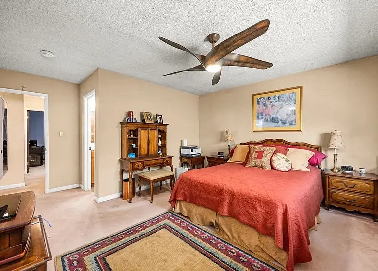 4234 Burrell Way — Photo 21