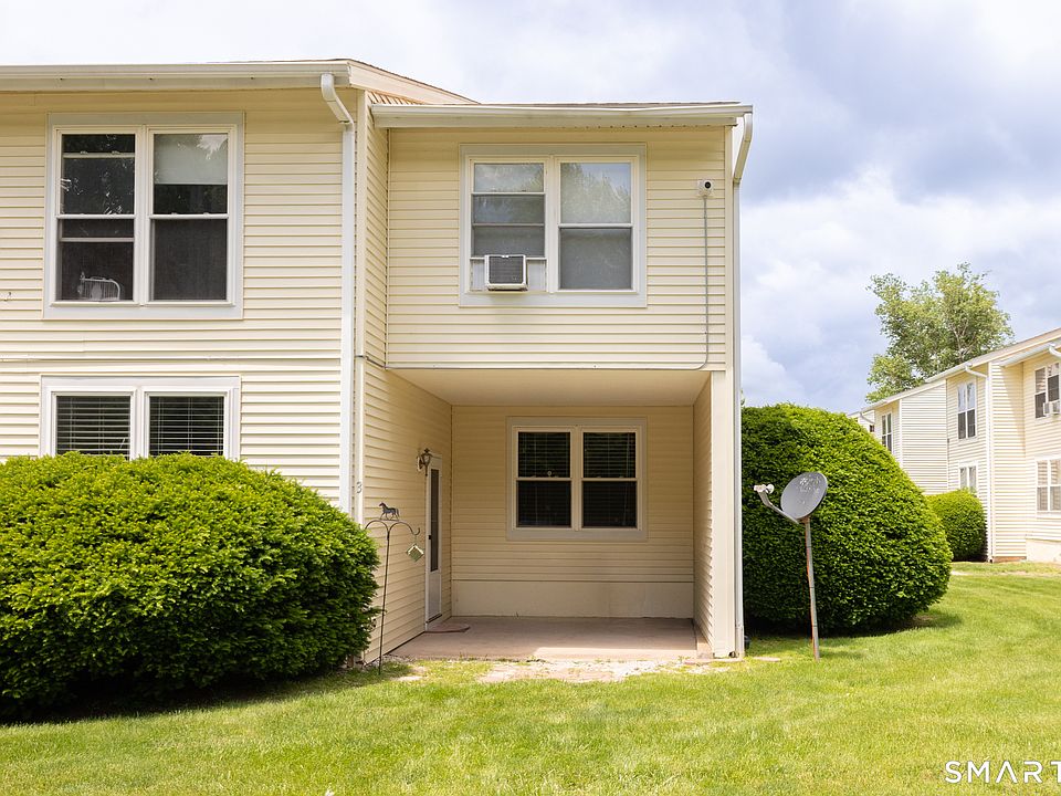 1st image of 949 Pleasant Valley Road #9-3