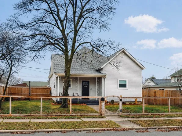 120 N Oronogo St, Webb City, MO 64870