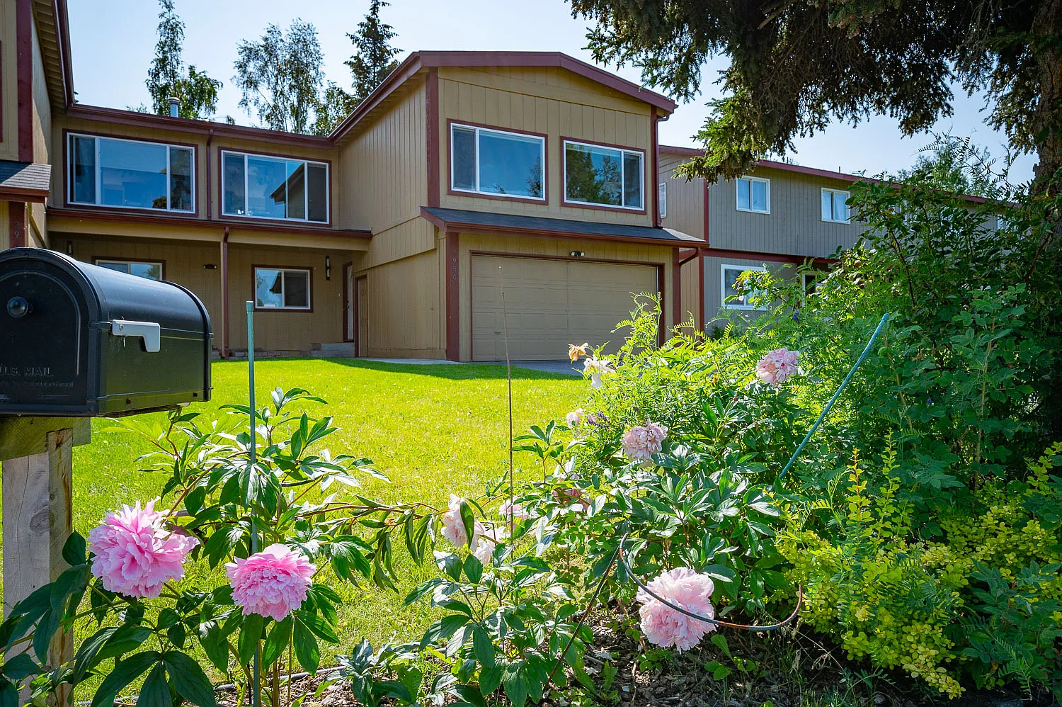 2950 Will Rogers Pl — Photo 1