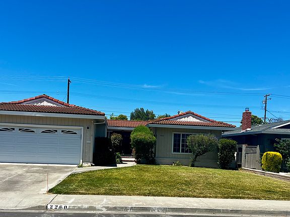 2nd image of 2260 Crocker Way