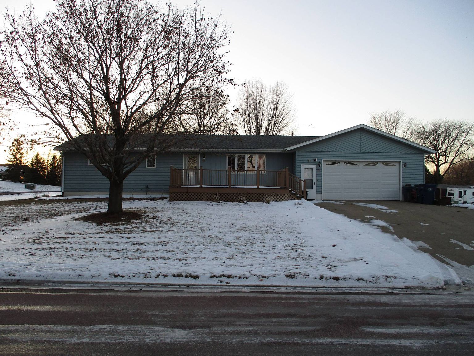 1905 Central Ave, Hawarden, IA 51023 Zillow