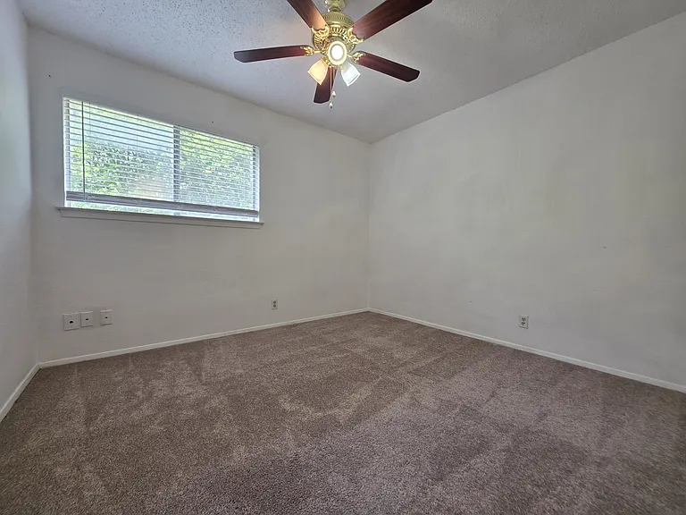 8818 Clearbrook Trl #A — Photo 13