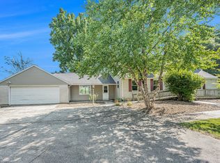 1372 W 112th St, Grant, MI 49327