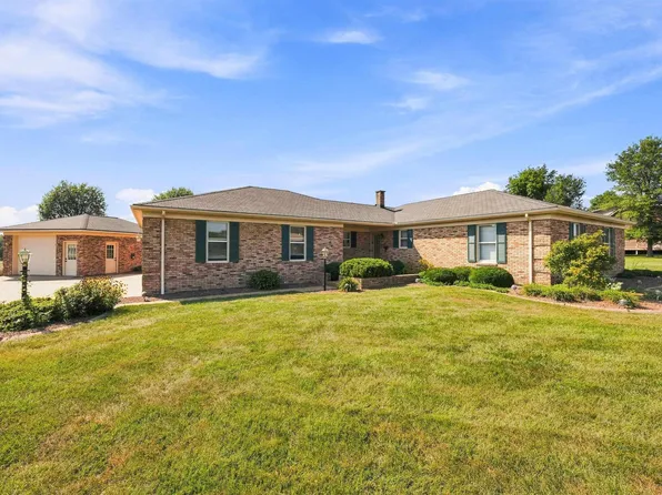 322 E 24th St, Ferdinand, IN 47532