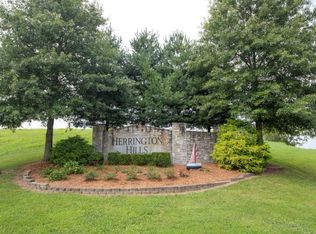 345 Lakeside Dr, Lancaster, KY 40444