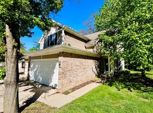 2423 Mulberry Ct, Ann Arbor, MI 48104
