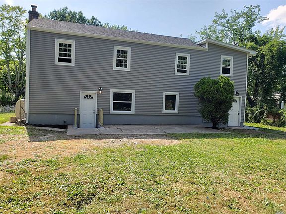 2nd image of 1597 N Thompson Dr