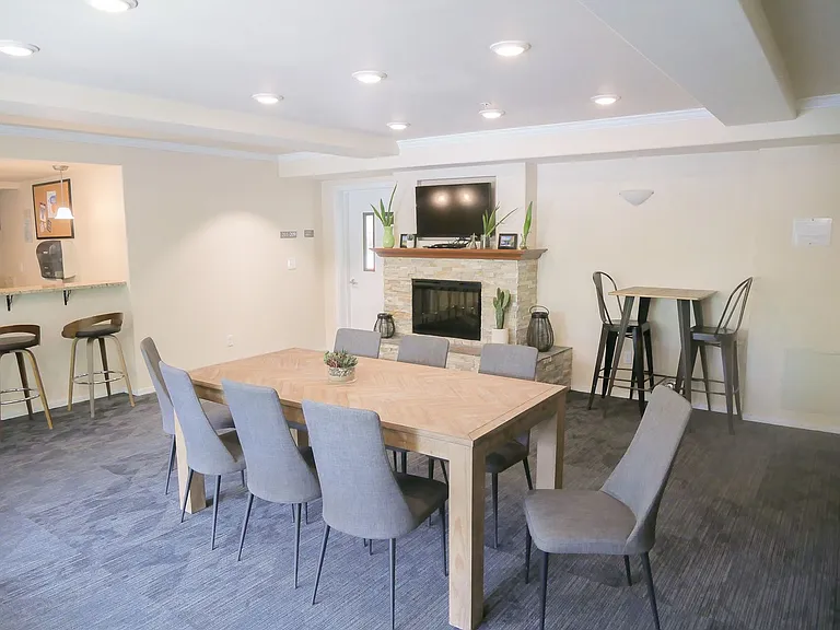Vision 5 Apartments — Photo 27