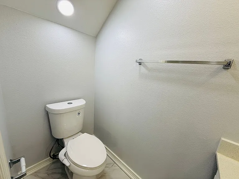 4214 Winding River Way — Photo 18