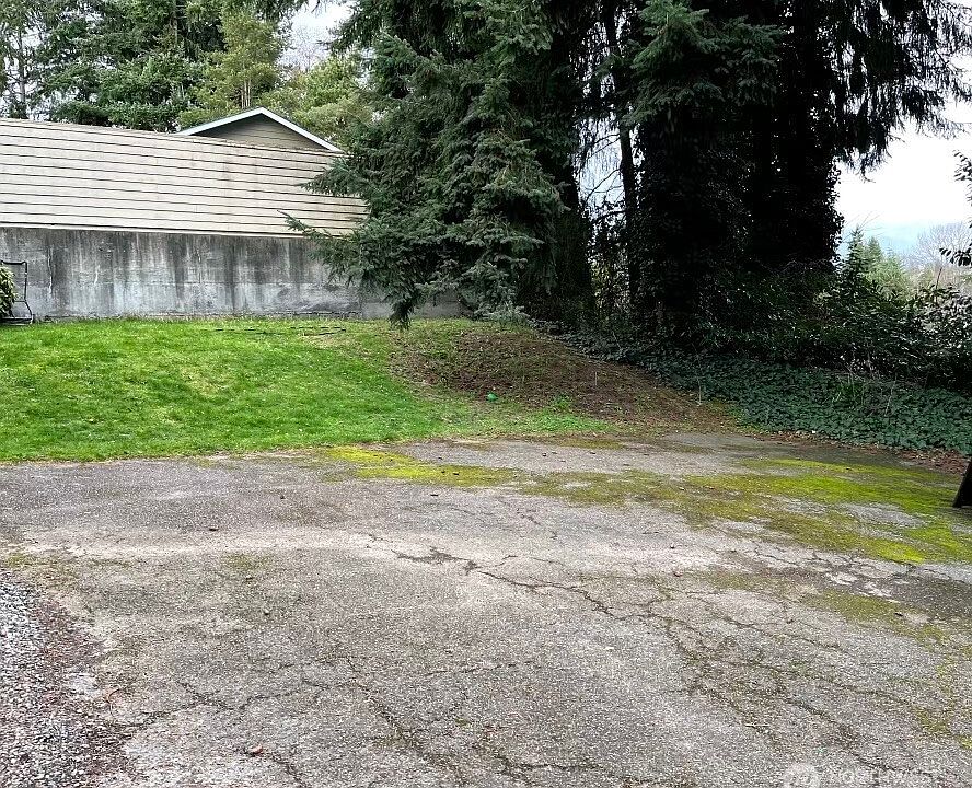 1st image of 845 NW 95th Street