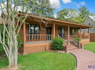 12521 Ina Dr, Walker, LA 70785