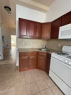 3rd image of 2605 New York Ave APT 1