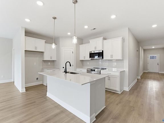 7th image of this home