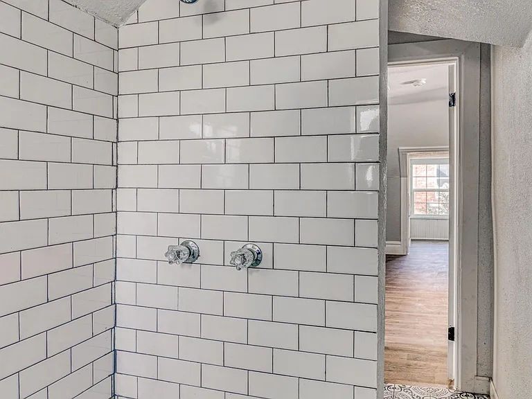 1123 Myrtle Ave #1B — Photo 13