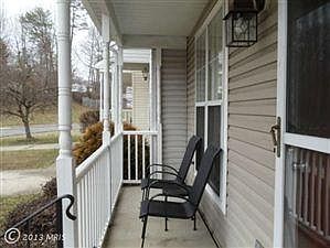 3rd image of 105 Eaton Ct