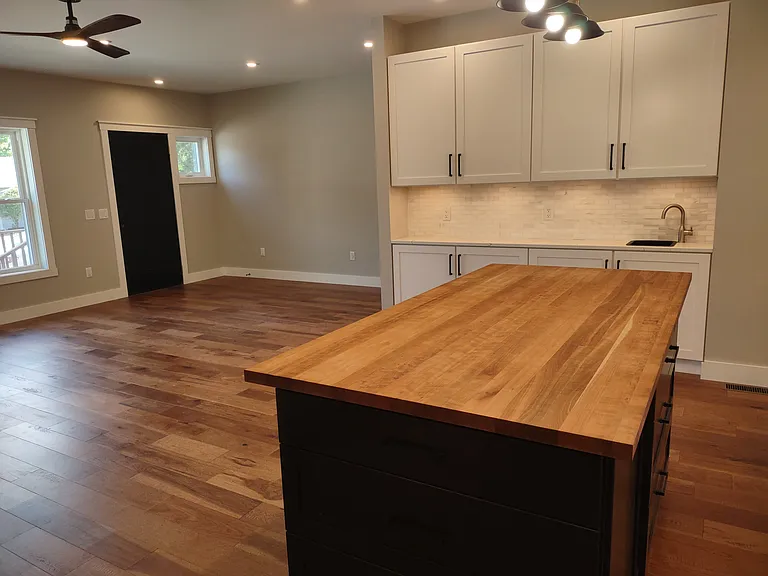 302 W Crawford Ave — Photo 14