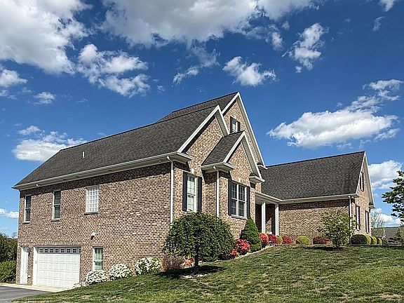 5th image of 3315 Huntington Springs Dr