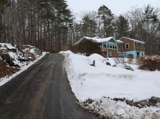 96 Mineral Spring Rd, Windham, ME 04062