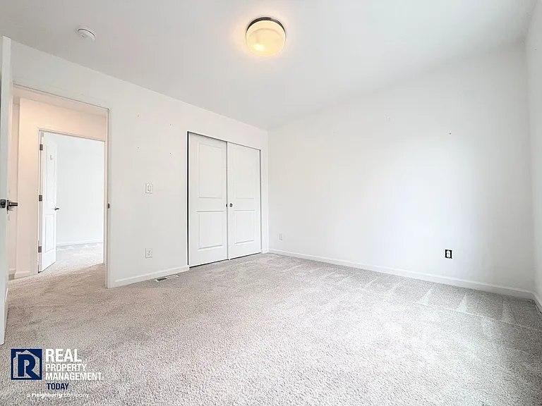 15329 SE 278th St — Photo 21