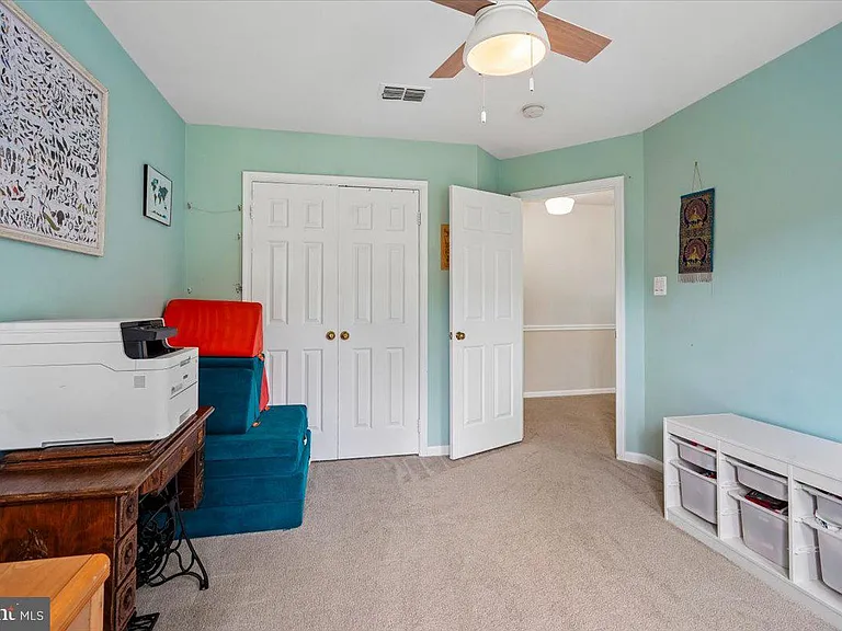 676 Old Hunt Way — Photo 41
