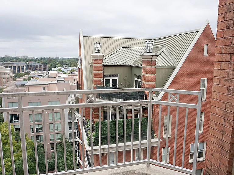 7500 Woodmont Ave #1205 — Photo 2