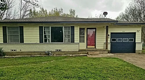 304 Fannin Ave Photo 1
