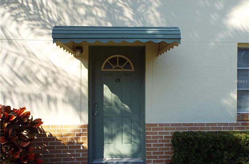 1st image of 527 9th Ave N APT 15