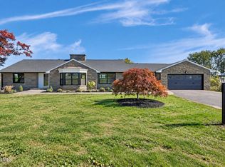 61 Miller Rd, Latham, NY 12110
