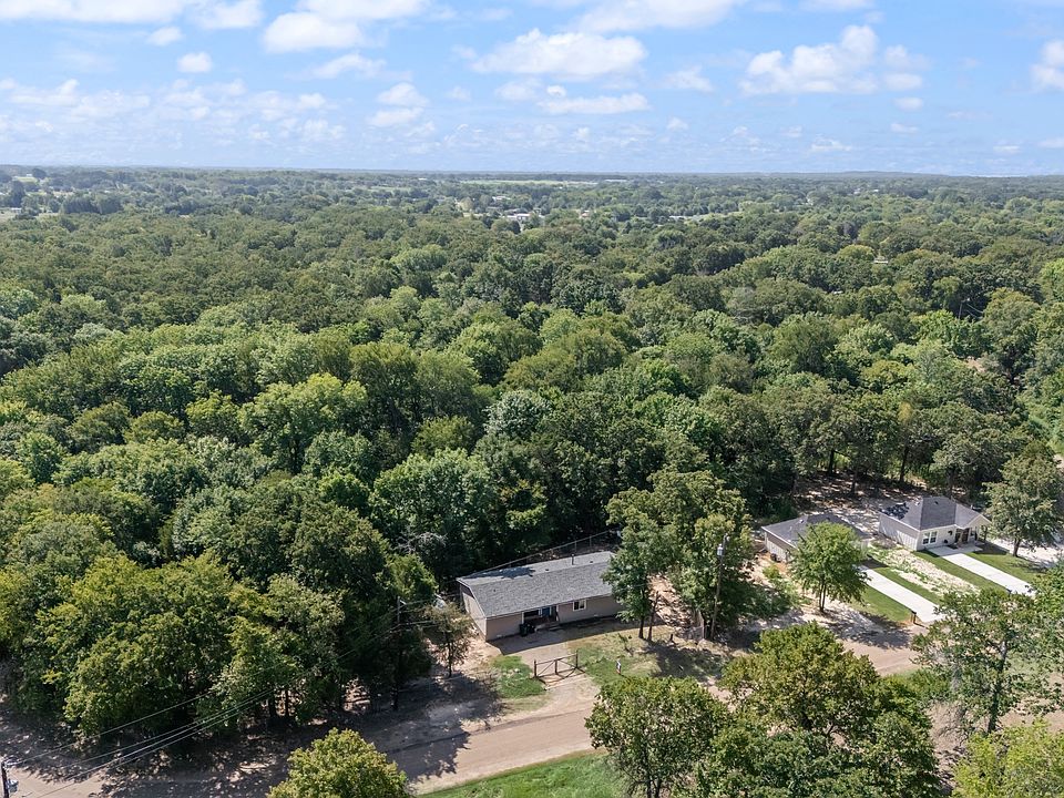 1st image of 120 Garner Dr