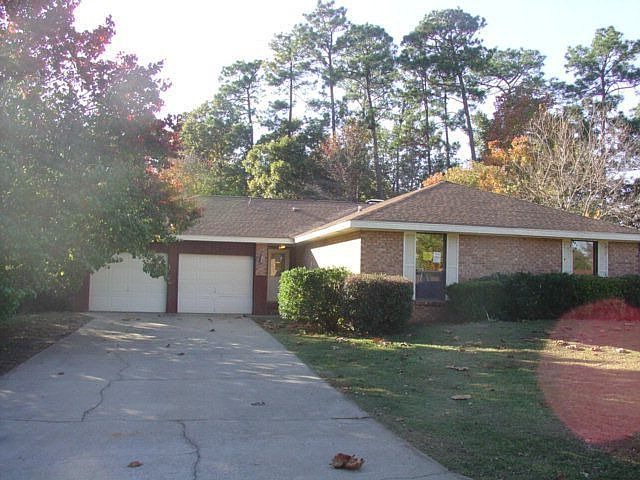 1st image of 107 Belfort Dr