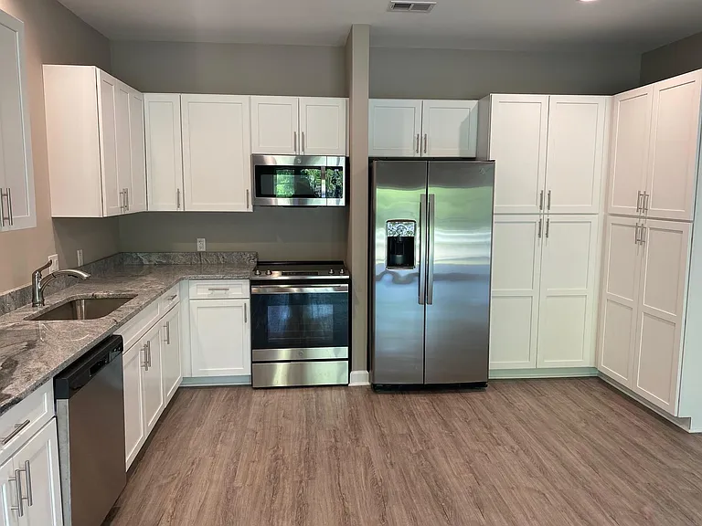 26770 Orchard Lake Rd #1 — Photo 9