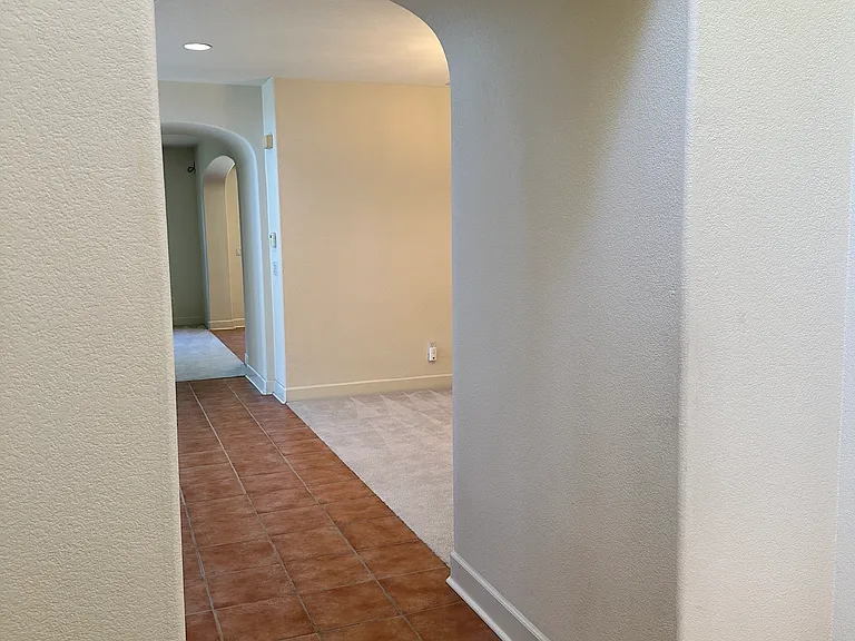 8054 Murcia Way — Photo 20