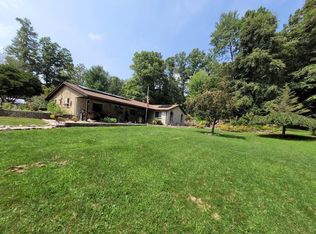 1093 Livingston Ln, Spencer, IN 47460