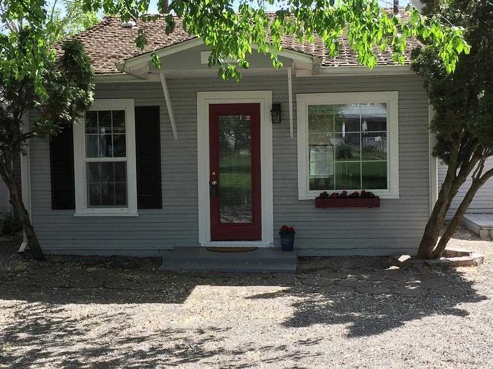 1st image of 1812 E Empire Ave