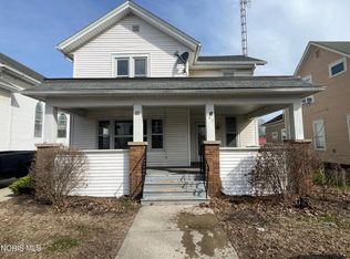 127 E Lynn St, Edgerton, OH 43517