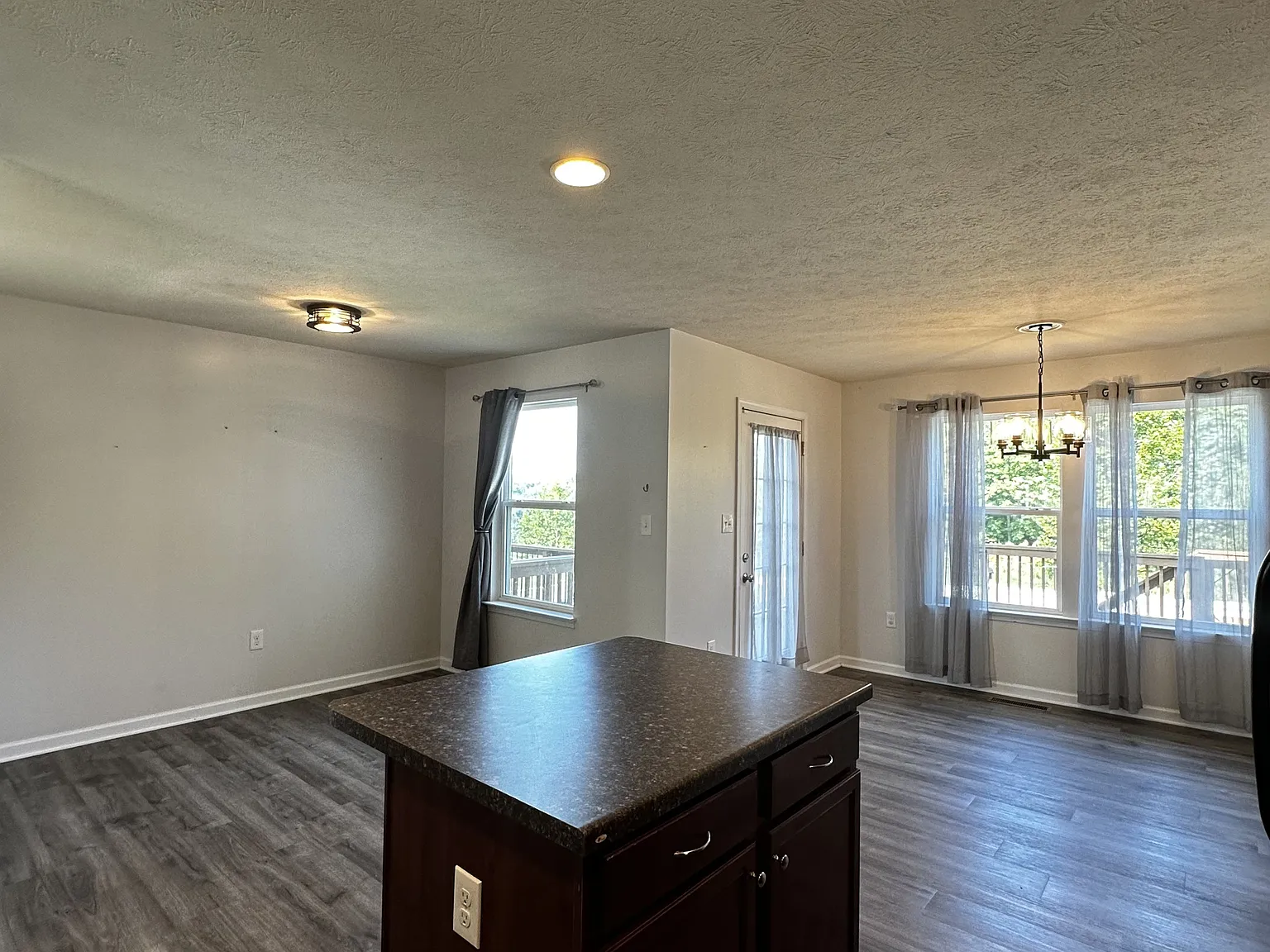 172 Birds Eye View Drive - 1 — Photo 4