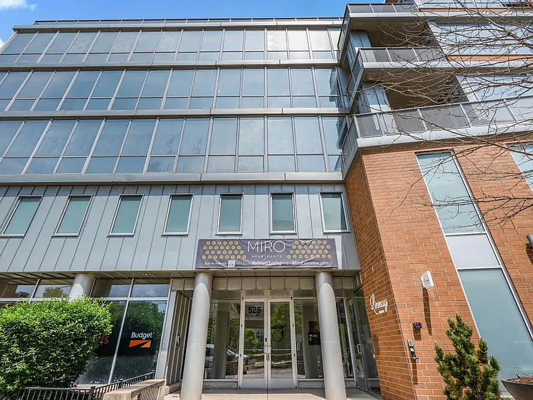 525 Kedzie St — Photo 5