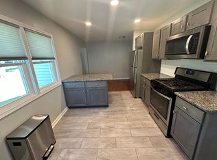 2718 Carter Ave, Erie, PA 16506