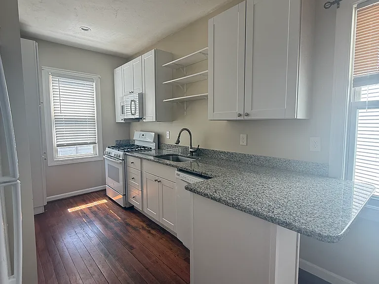 169 Jencks St #2 — Photo 1