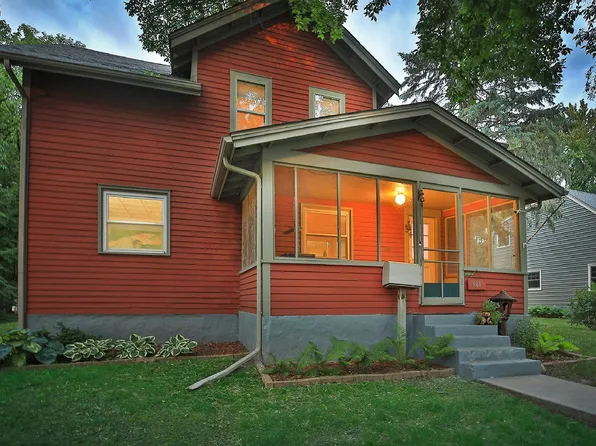 301 Harrison Ave S, Edina, MN 55343