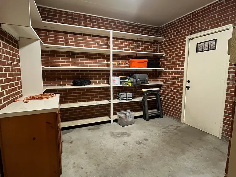 113 Geneva St — Photo 13